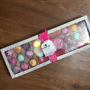 I 💗 Donuts Bath Bombs Gift Set (20)